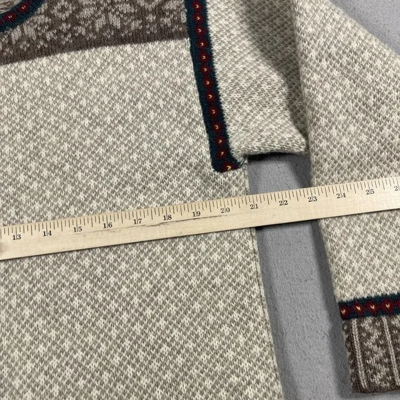 Vintage L.L.Bean Sweater Womens Large Gray Brown Wool Nordic Fair Isle Snowflake - Picture 5 of 8